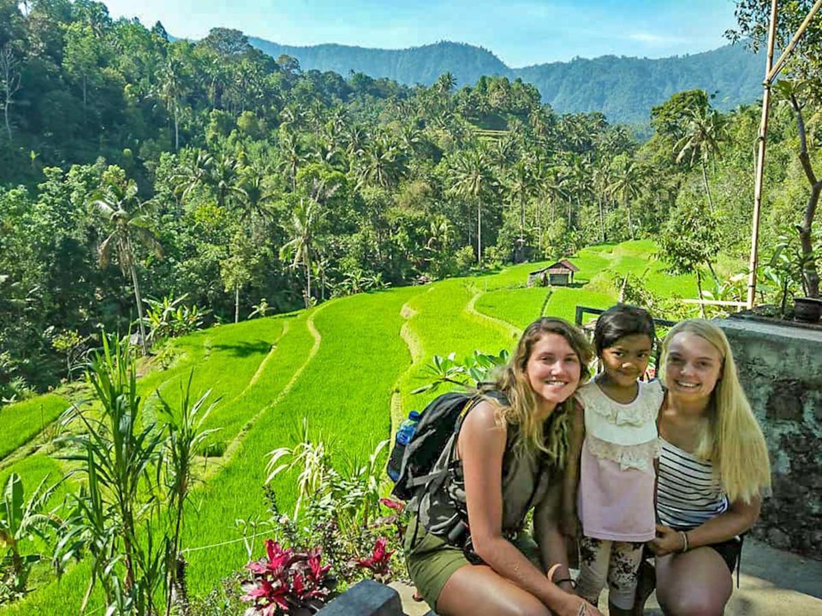 Buda'S Homestay Lemukih Buleleng  Екстер'єр фото